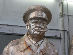 Monument -De Gaulle- Churchill -Sculpture-Calais-2017