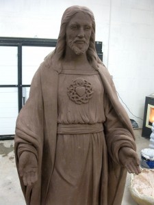 statue monumentale de christ en pierre
