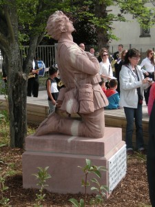sculpture du monument hommage aux malgre-nous