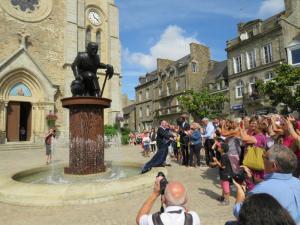 Inauguration de la staue en bronze de Du Guesclin par Patrick BERTHAUD